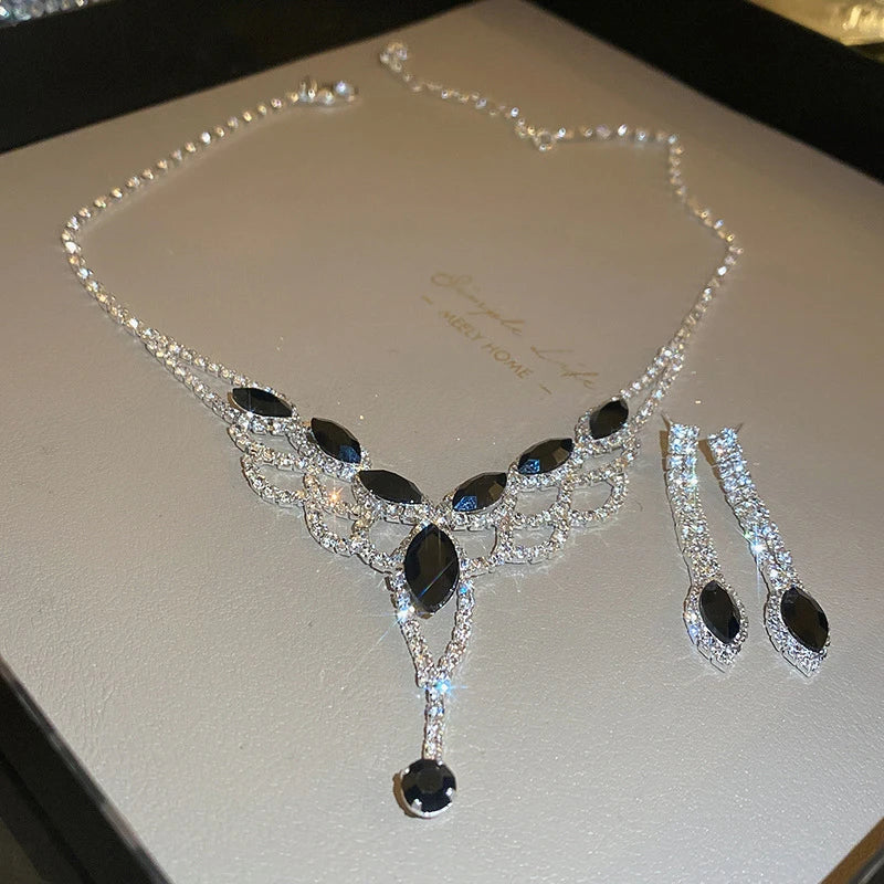 3Pcs Fashion Vintage Geometric Hollow Rhinestone Necklace Earrings For Women Versatile Wedding Bride Jewelry Sets Accessories