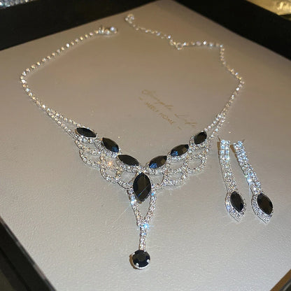 3Pcs Fashion Vintage Geometric Hollow Rhinestone Necklace Earrings For Women Versatile Wedding Bride Jewelry Sets Accessories